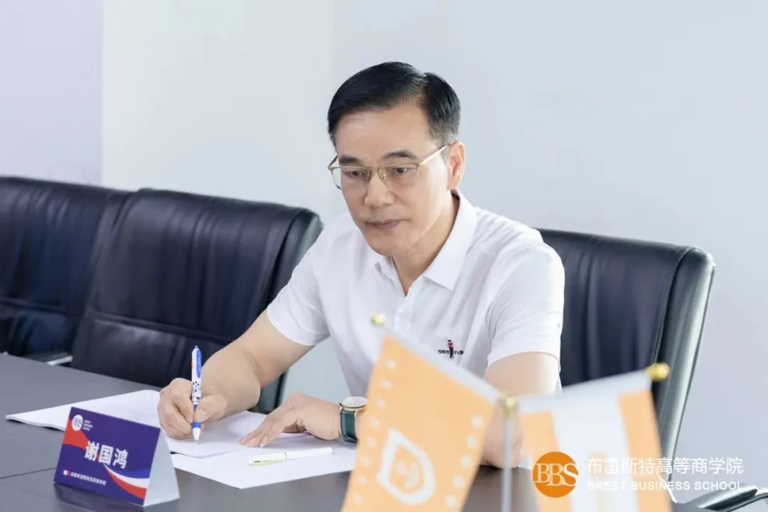Fh20iAlMhxeaqh8OaHFhe5hivbj_.jpg 图片
