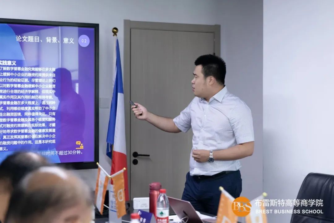 Fmm_sYL42WRGywYUlhSP7piAvocc.jpg 图片