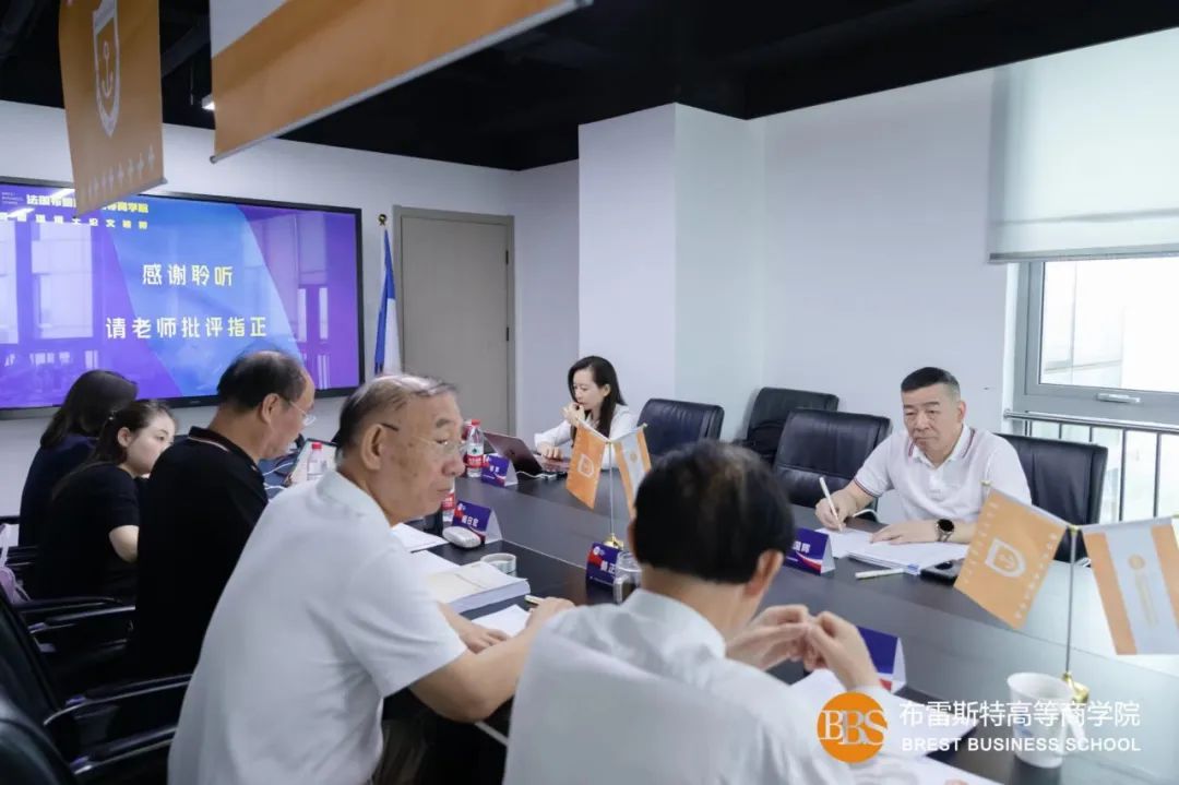 FmMpVjj5HZ3WaIpuvMAVEHpw3ZYR.jpg 图片